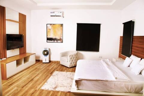 Premier Guest Room